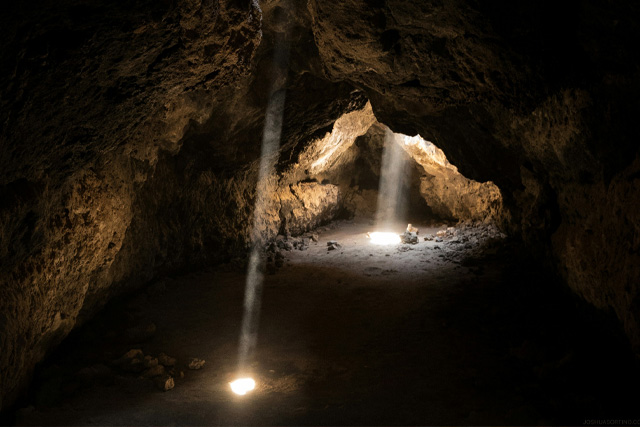 Majlis al Jinn Cave